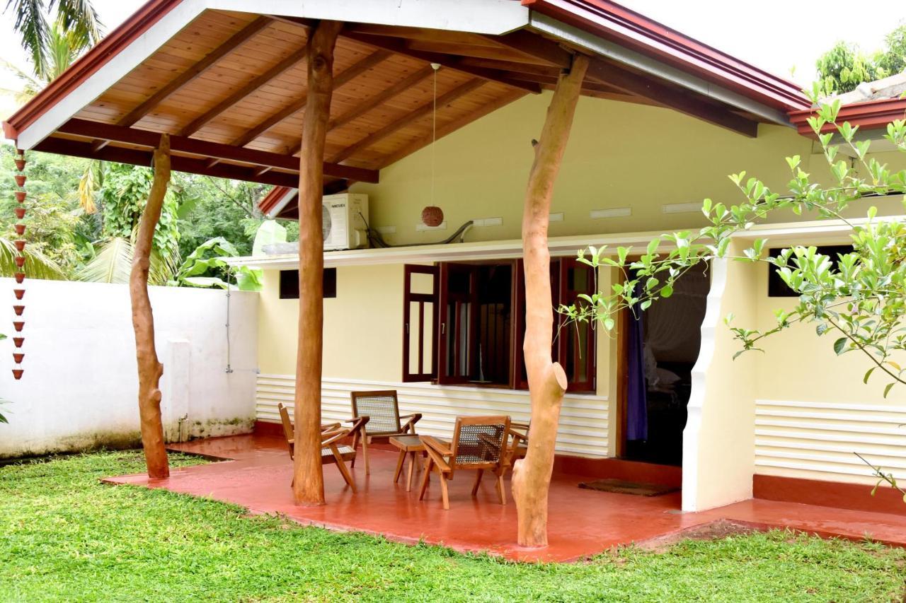 Villa Polhena Matara Eksteriør bilde